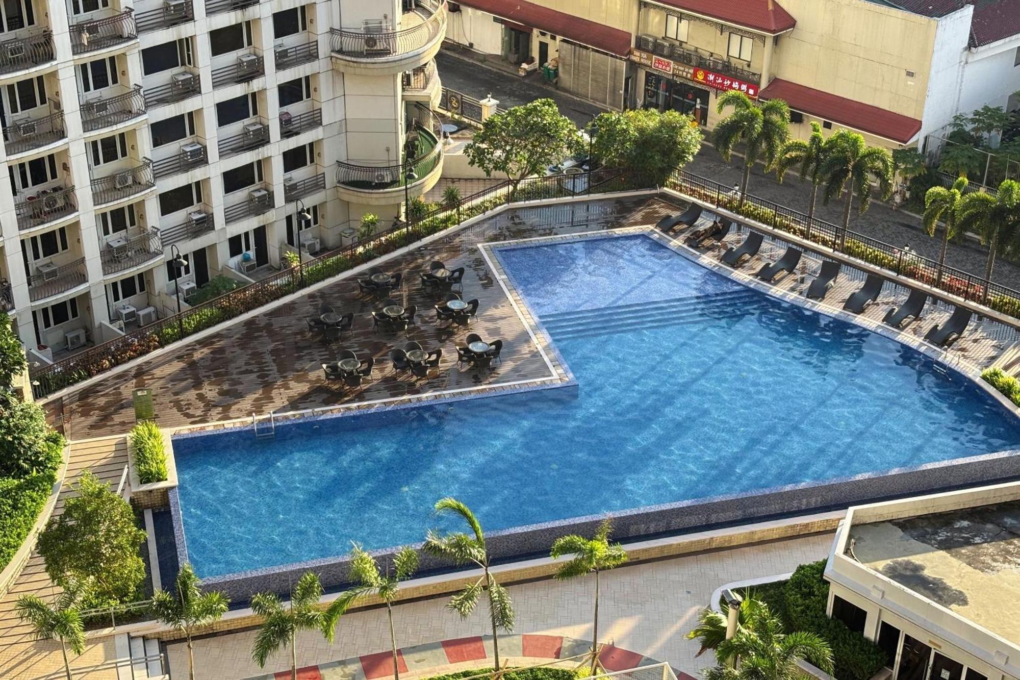 Extremeli Suites Manila Powered By Cocotel Exterior foto