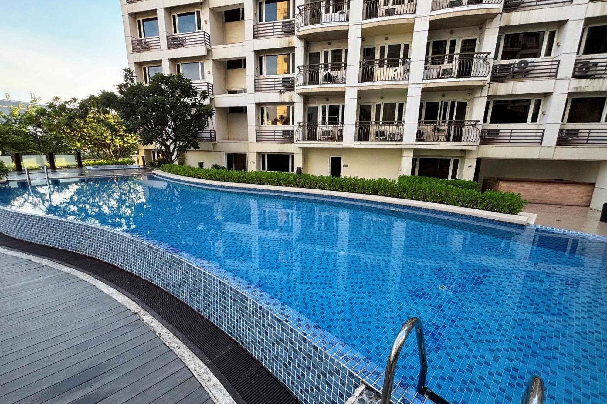 Extremeli Suites Manila Powered By Cocotel Exterior foto