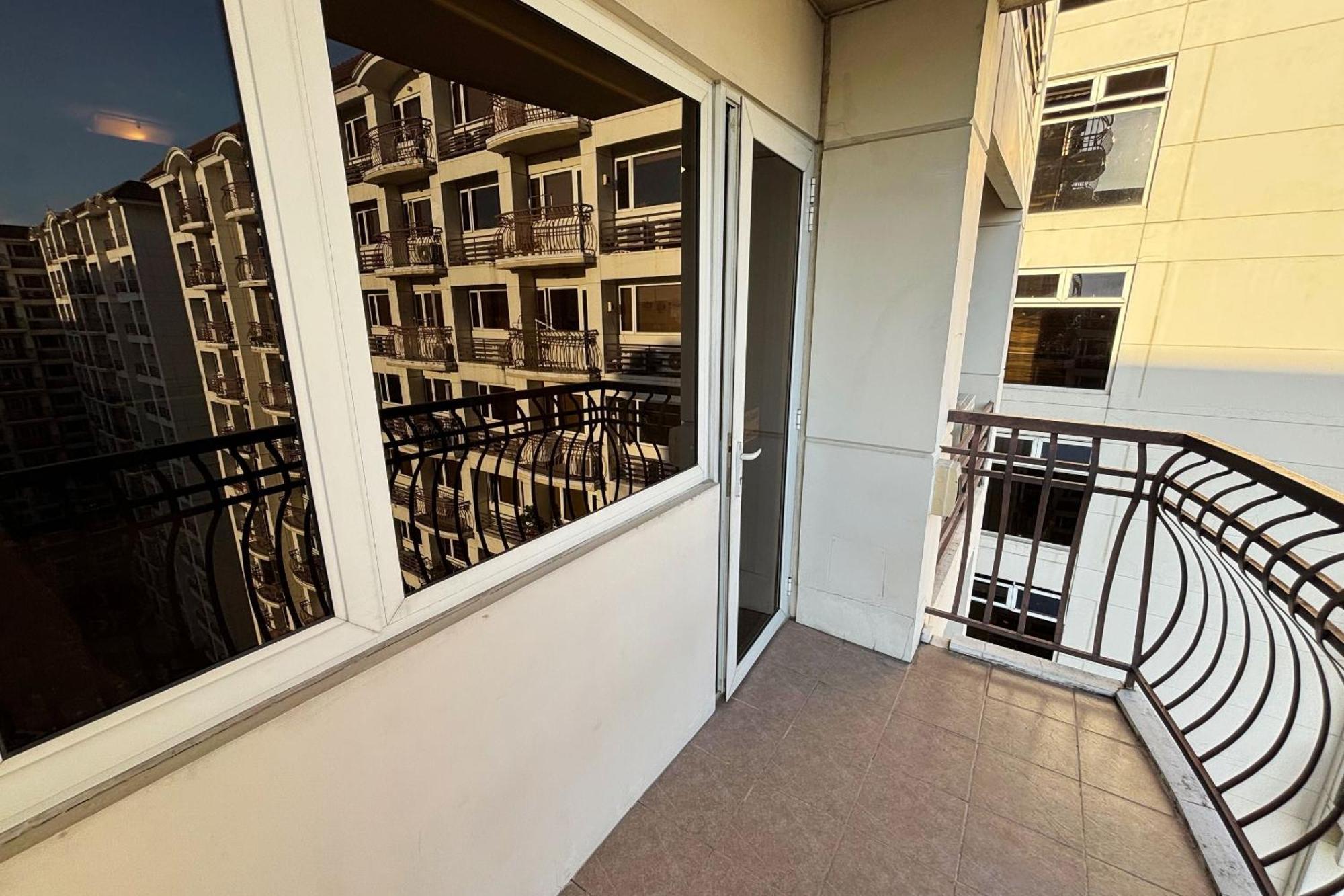 Extremeli Suites Manila Powered By Cocotel Exterior foto