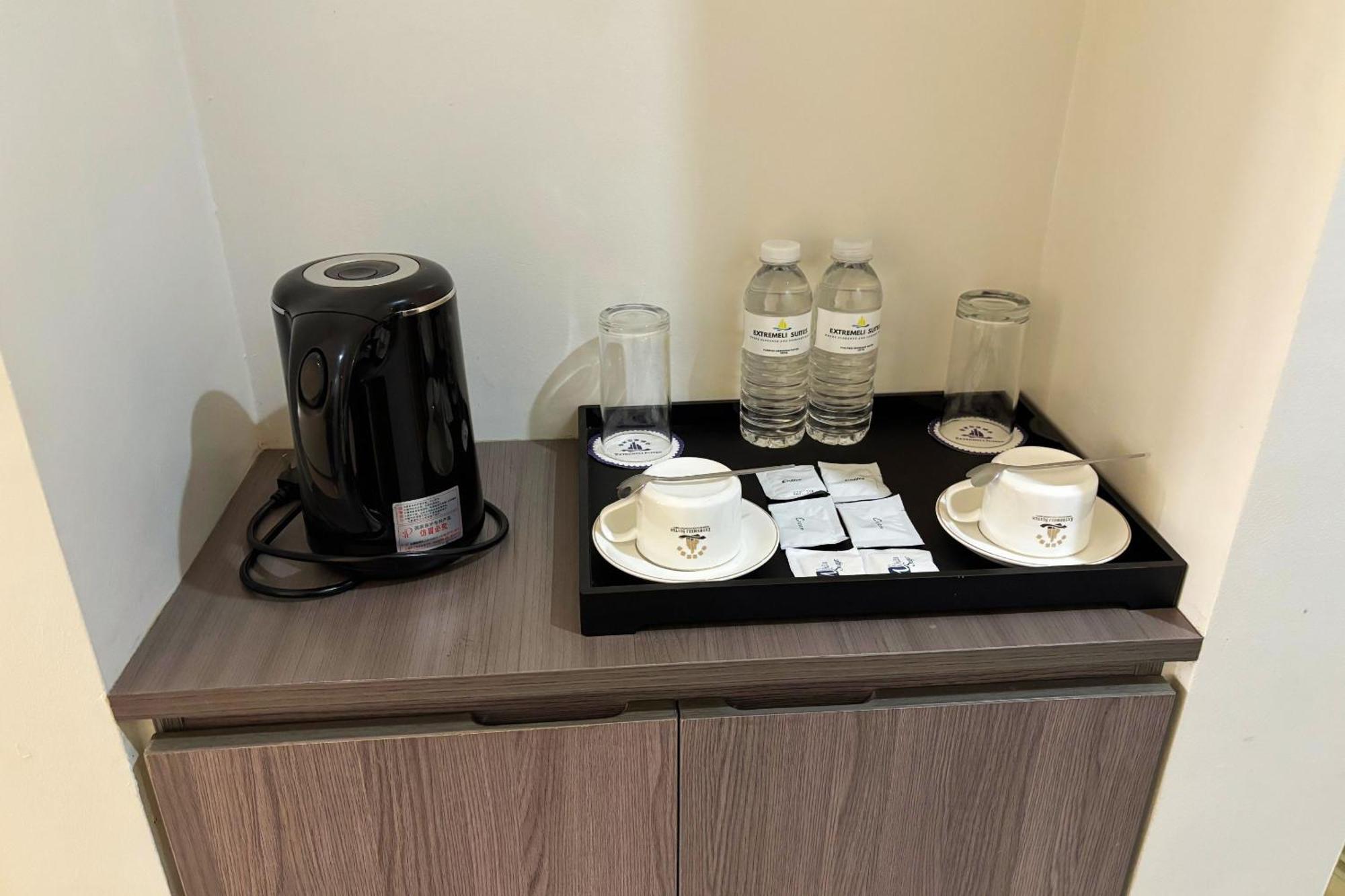 Extremeli Suites Manila Powered By Cocotel Quarto foto